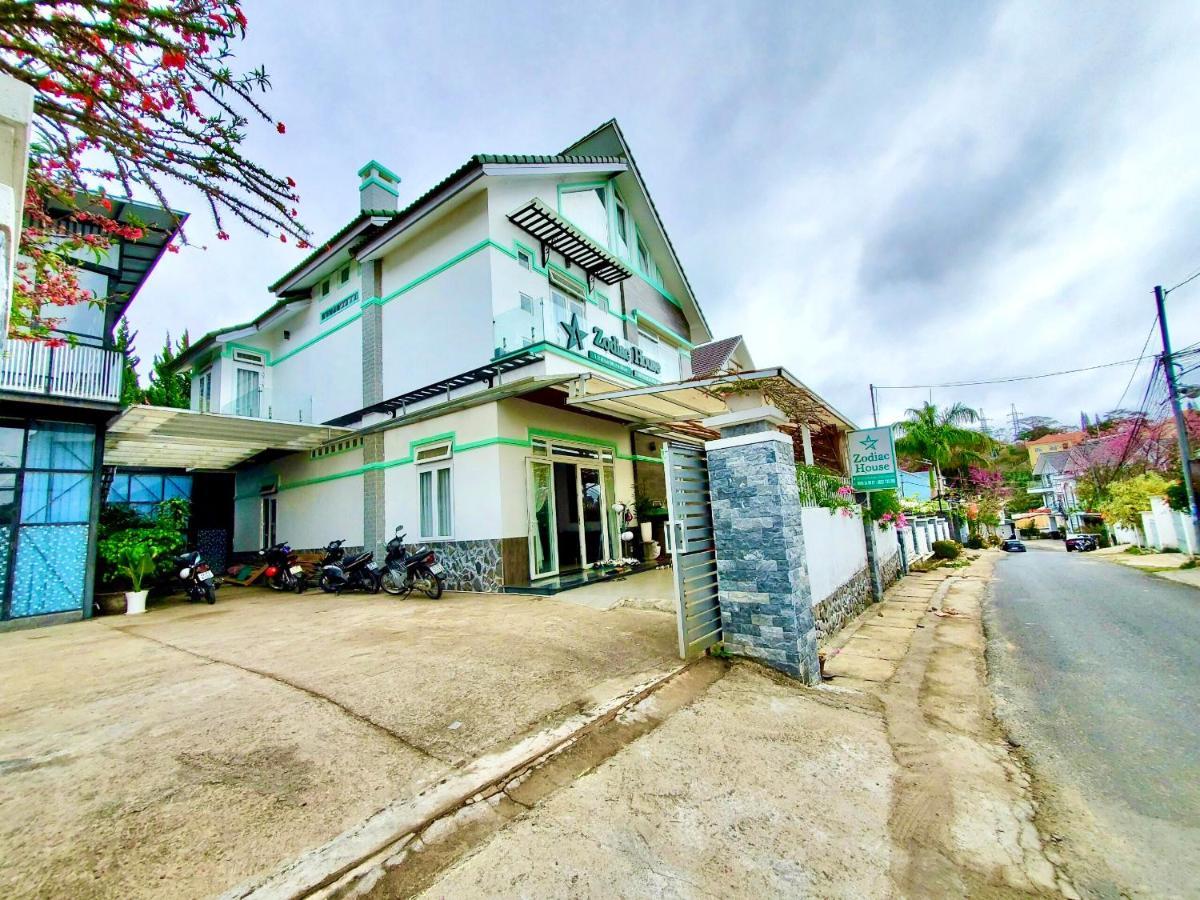 Zodiac House Hotel Da Lat Exterior photo